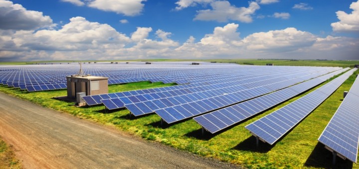 solar-farm-business-720x340
